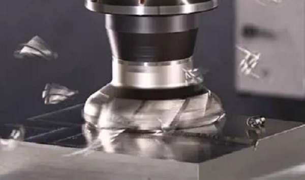 Fresado frontal: ¿Cómo lograr superficies perfectas en mecanizado CNC?