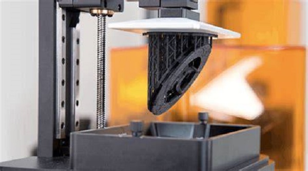 ¿Cómo dominar la impresión 3D por Estereolitografía (SLA)? La guía definitiva de diseño