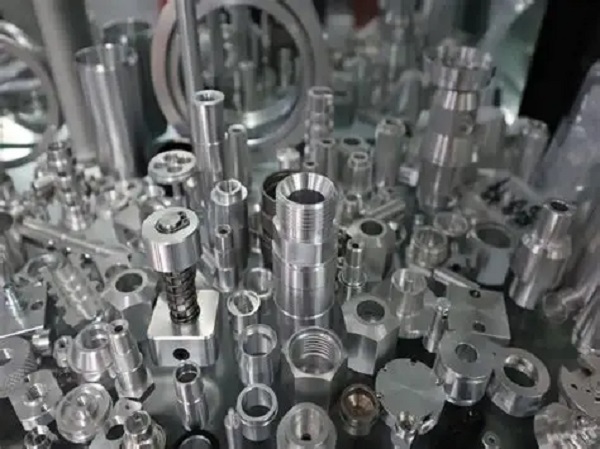 Mecanizado CNC de alto volumen: ¿La solución para producir miles de piezas idénticas?